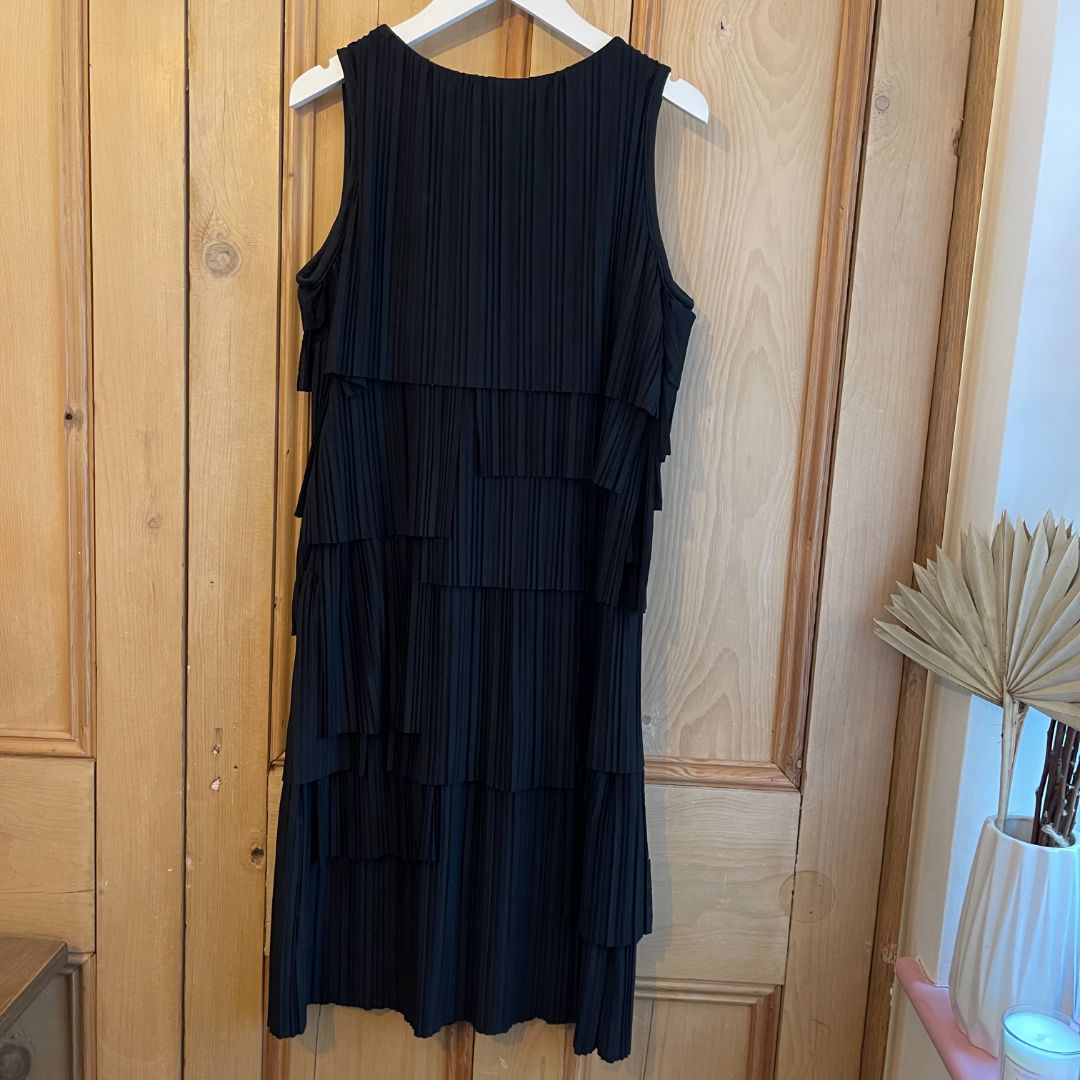 Scarlett Nite Black Layered Dress Size 8
